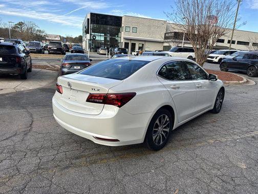 2017 Acura TLX w/Technology Package