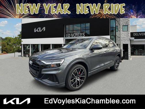 2021 Audi Q8 55 Premium Plus