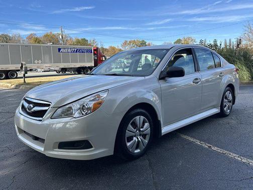 2010 Subaru Legacy Base