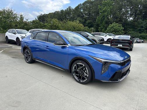 2025 Kia K4 GT-Line