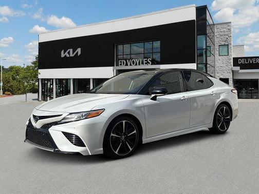 2020 Toyota Camry XSE