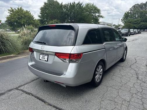 Silver 2014 Honda Odyssey EX-L