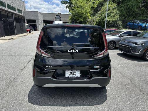 2023 Kia Soul EX