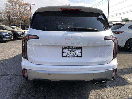 2023 Kia Telluride SX