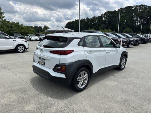 2021 Hyundai KONA SE