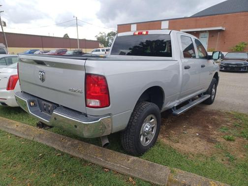 2017 RAM 2500 Tradesman Crew Cab 4x4 6'4' Box