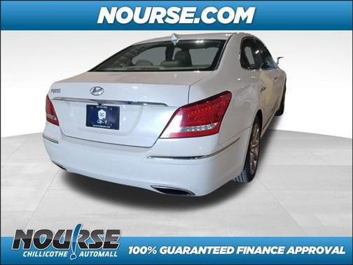2013 Hyundai Equus Signature