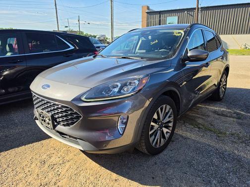 Gray Metallic 2021 Ford Escape Titanium
