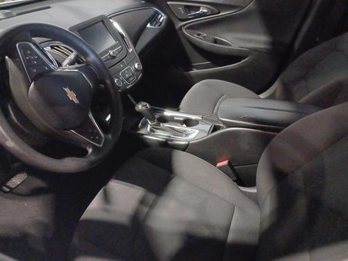 2017 Chevrolet Malibu 1LT