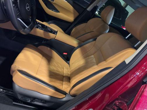 Scarlet Ember Tintcoat 2023 Nissan Rogue Platinum