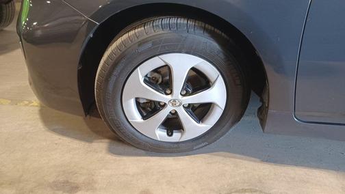 2015 Toyota Prius Four