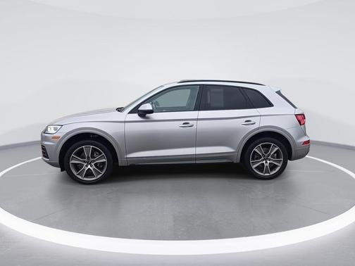 2020 Audi Q5 45 Premium Plus