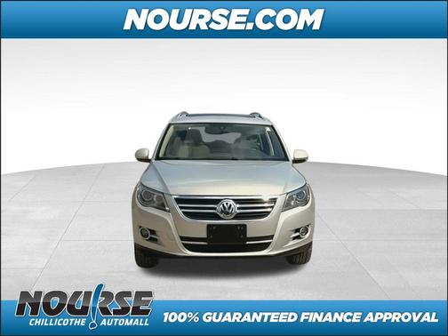 2010 Volkswagen Tiguan SEL