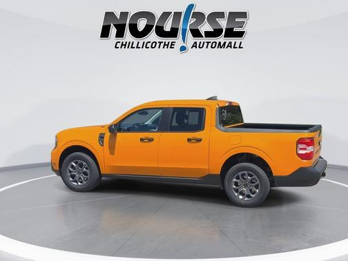 ORANGE FURY METALLIC TRI-COAT 2026 Ford Maverick XLT