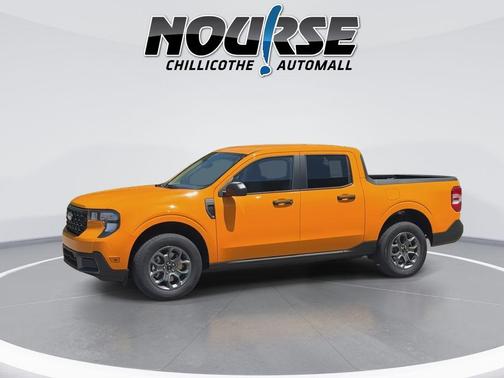 ORANGE FURY METALLIC TRI-COAT 2026 Ford Maverick XLT