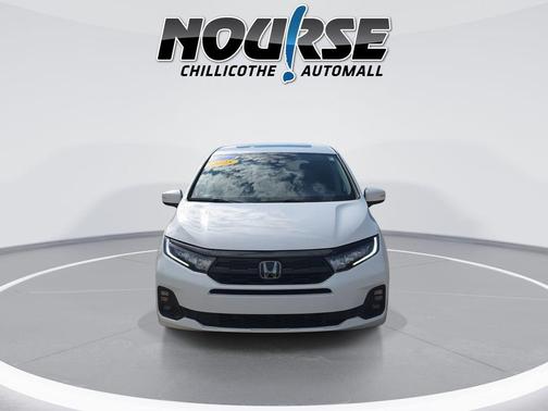 Platinum White Pearl 2025 Honda Odyssey Touring