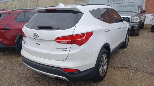 2016 Hyundai Santa Fe Sport 2.0L Turbo