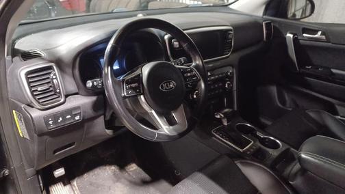 2020 Kia Sportage EX