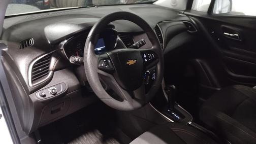 2022 Chevrolet Trax LS