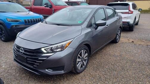 2025 Nissan Versa 1.6 SV