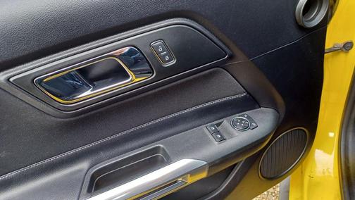 2017 Ford Mustang EcoBoost