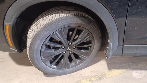 2022 Mitsubishi Eclipse Cross LE