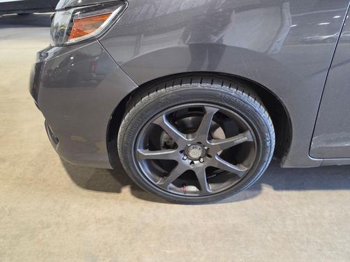 Modern Steel Metallic 2018 Honda Fit EX