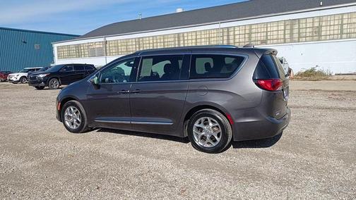 2019 Chrysler Pacifica Limited