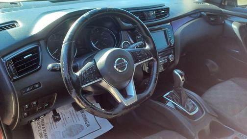 2021 Nissan Rogue Sport SV