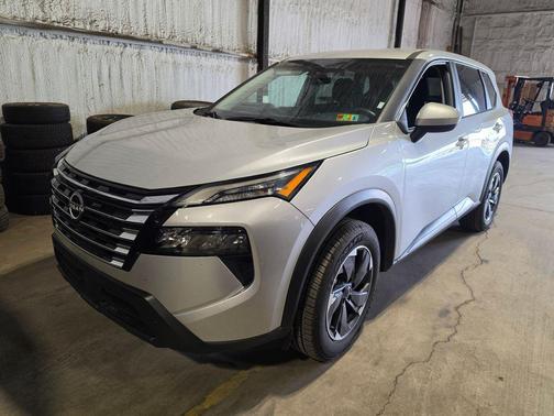 Brilliant Silver Metallic 2025 Nissan Rogue SV