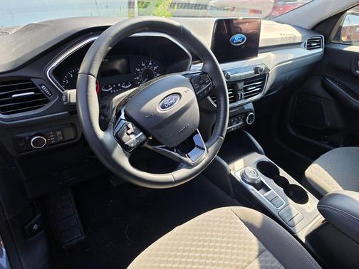 CARBONIZED GRAY 2022 Ford Escape SE