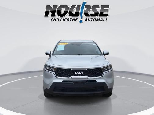 Sparkling Silver 2022 Kia Sorento LX