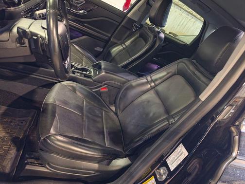INFINITE BLACK MET CC 2022 Lincoln Corsair Standard