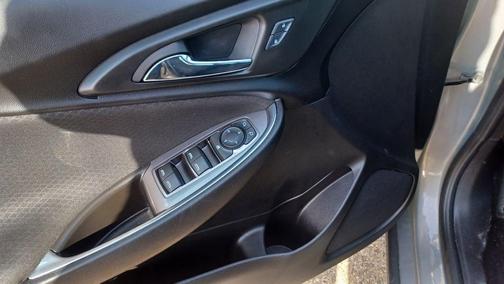 2017 Chevrolet Malibu 1LT