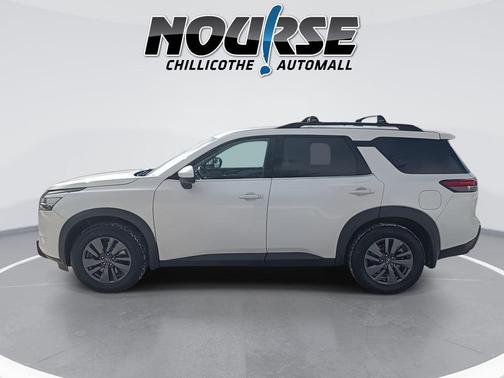 2022 Nissan Pathfinder SV 4WD