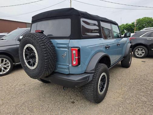 AREA 51 2022 Ford Bronco Badlands
