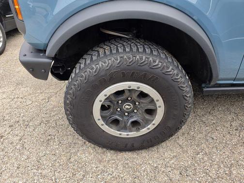 AREA 51 2022 Ford Bronco Badlands