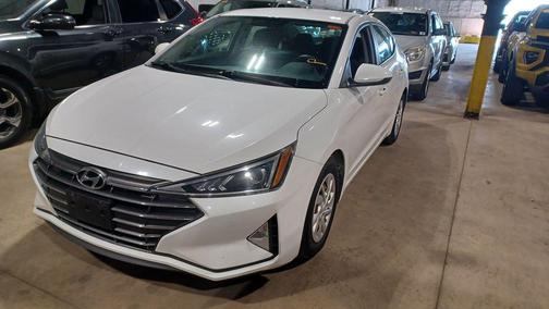 2019 Hyundai ELANTRA SE