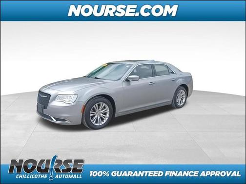 2017 Chrysler 300 Limited