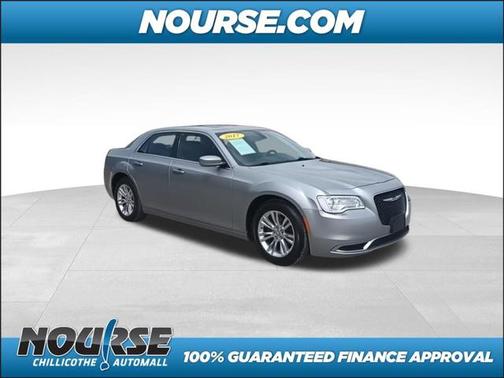 2017 Chrysler 300 Limited