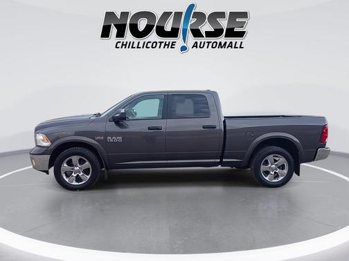 2017 RAM 1500 SLT