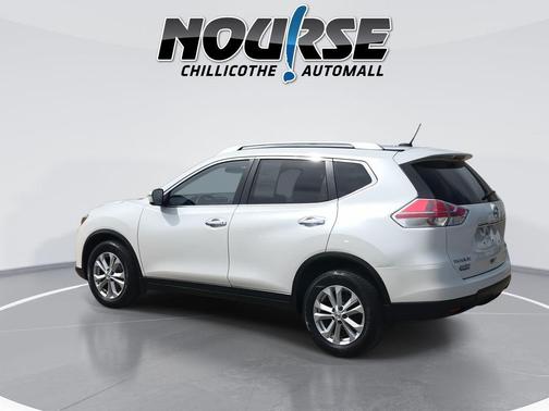 Pearl White 2015 Nissan Rogue SV