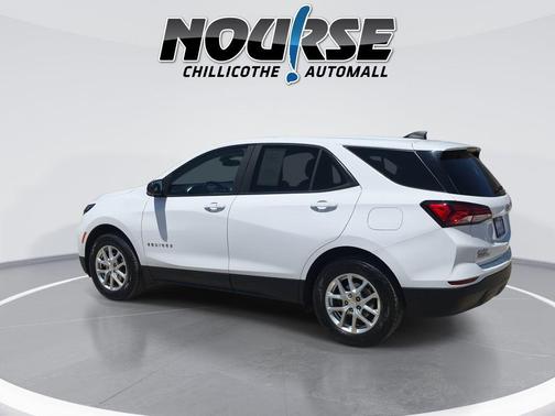Summit White 2023 Chevrolet Equinox LS