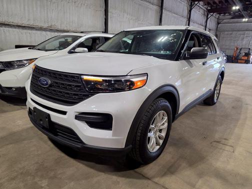 Oxford White 2021 Ford Explorer Base