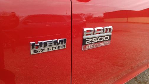 2012 RAM 2500 ST