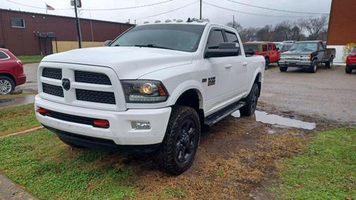 2017 RAM 2500 Laramie Crew Cab 4x4 6'4' Box