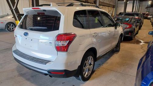 2016 Subaru Forester 2.5i Touring