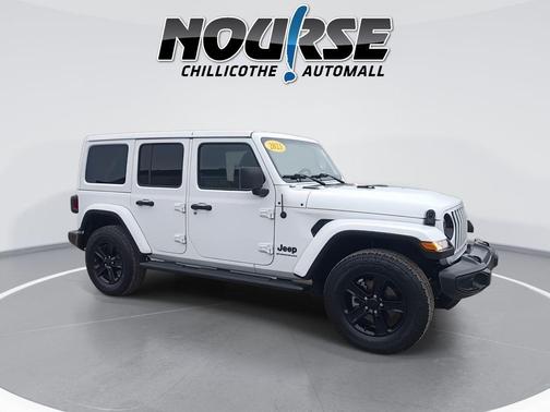 2023 Jeep Wrangler 4-Door Sahara Altitude 4x4