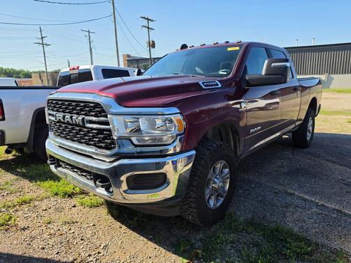 Delmonico Red Pearlcoat 2023 RAM 2500 Big Horn Crew Cab 4x4 6'4' Box