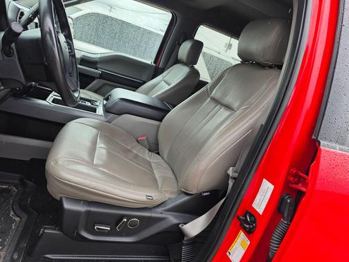RACE RED 2018 Ford F-150 XLT